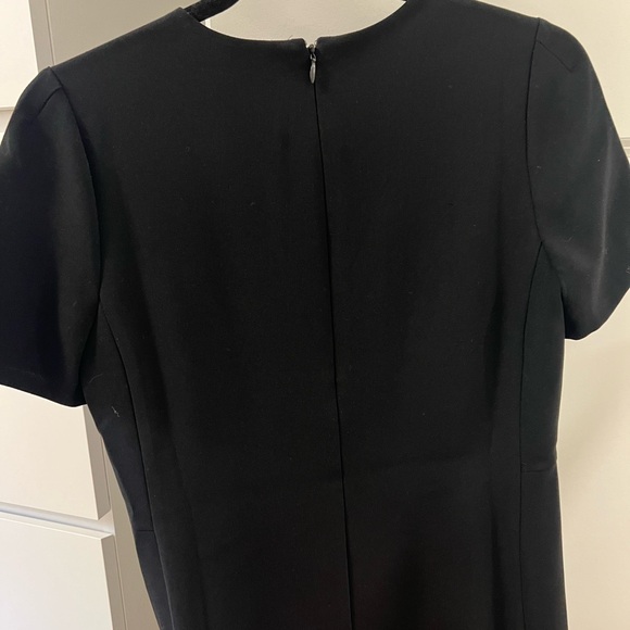 Le chateau black short sleeve dress, size xxs - Picture 4 of 5